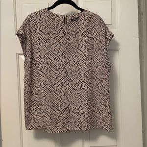 Animal Dot top